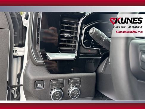 New 2026 GMC Sierra 1500 Elevation w/ Preferred Package AWD/4WD image 33