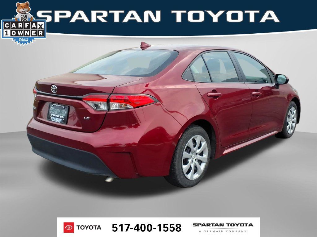 Used 2025 Toyota Corolla LE FWD image 7