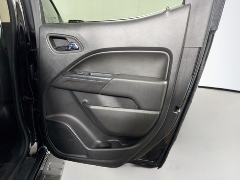 Used 2022 Chevrolet Colorado LT w/ LT Convenience Package RWD image 27