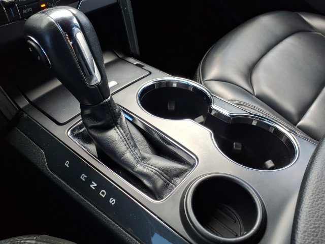 Certified 2019 Ford Explorer XLT w/ Equipment Group 202A FWD image 27