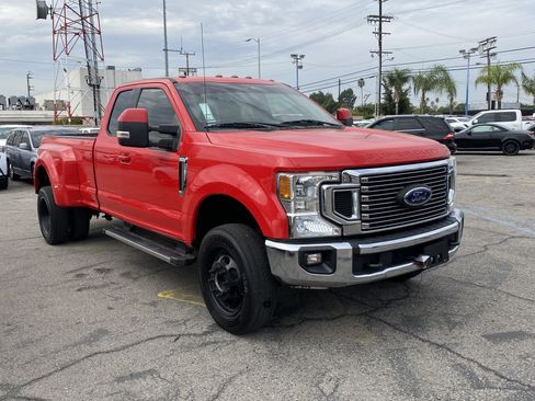 Used 2021 Ford F350 Lariat w/ Lariat Value Package image 7