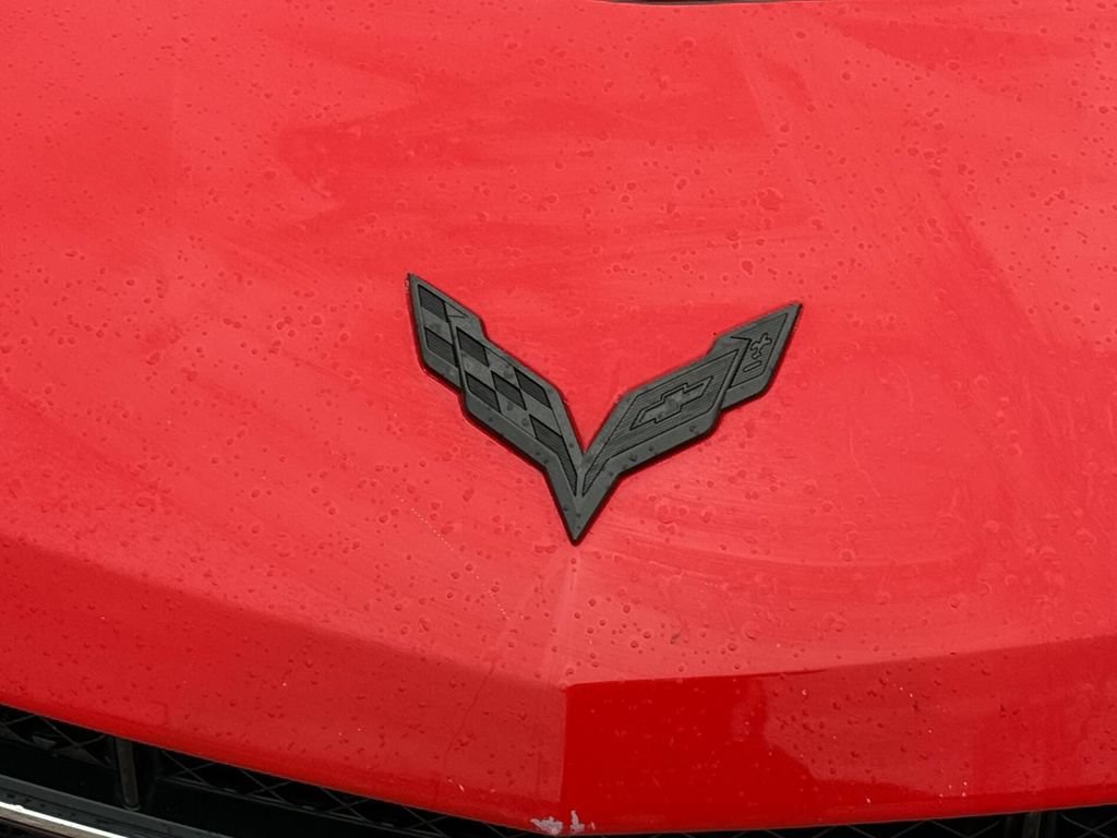 Used 2015 Chevrolet Corvette Stingray Coupe RWD image 9