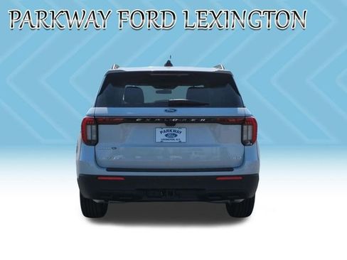 New 2026 Ford Explorer Active AWD/4WD image 4