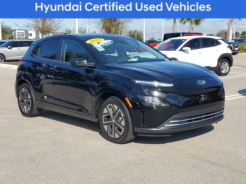 Certified 2023 Hyundai Kona SE image 3