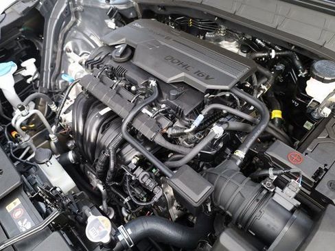 New 2025 Hyundai Kona SEL image 9