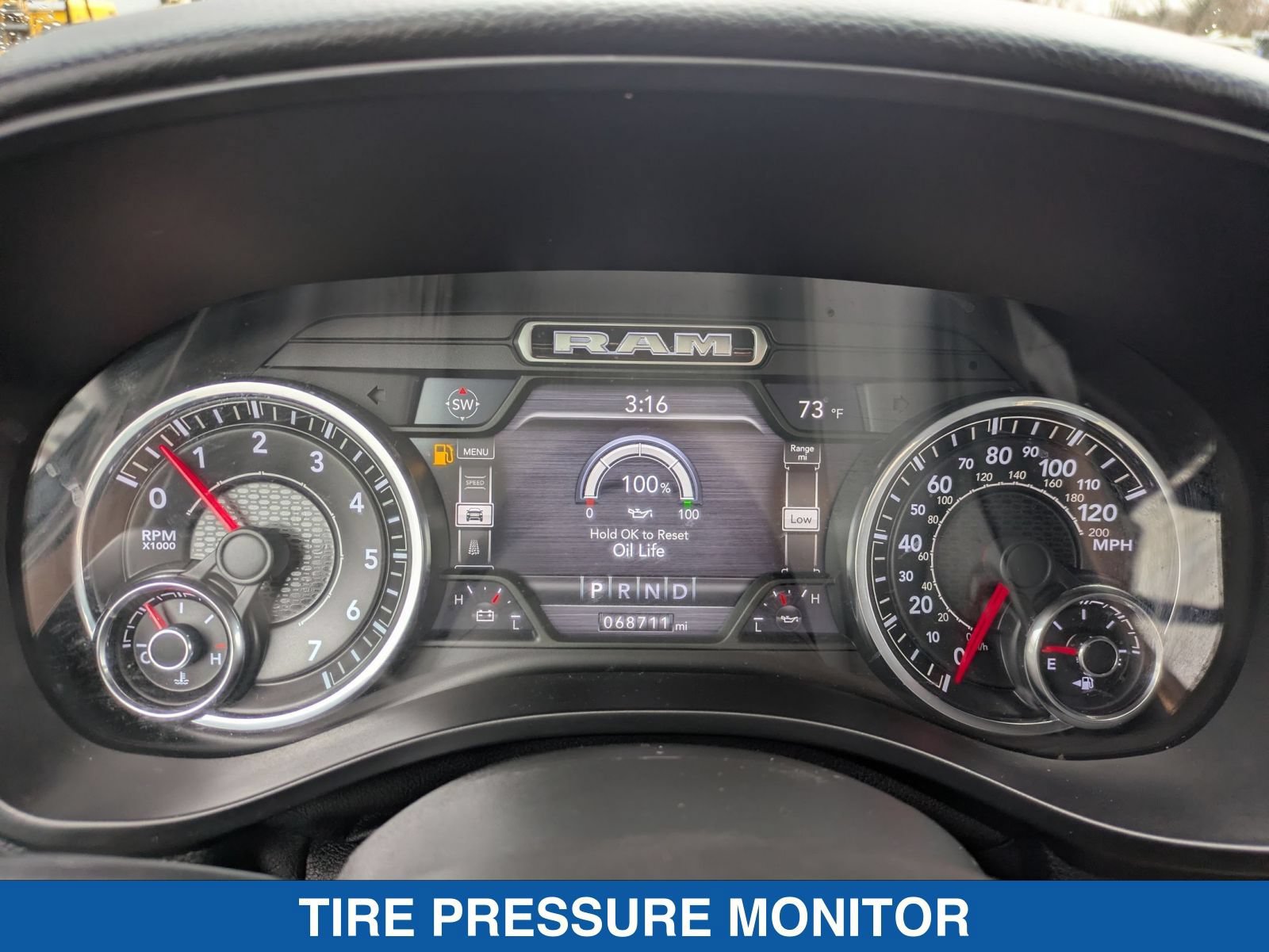 Used 2021 RAM 1500 Big Horn AWD/4WD image 19