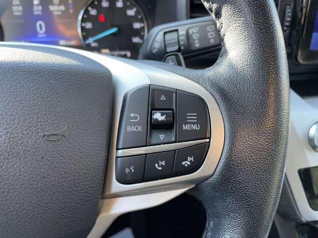 Used 2020 Ford Explorer XLT AWD/4WD image 28