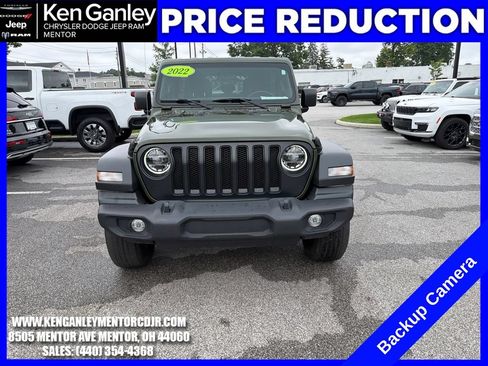 Used 2022 Jeep Wrangler Unlimited Sport AWD/4WD image 2