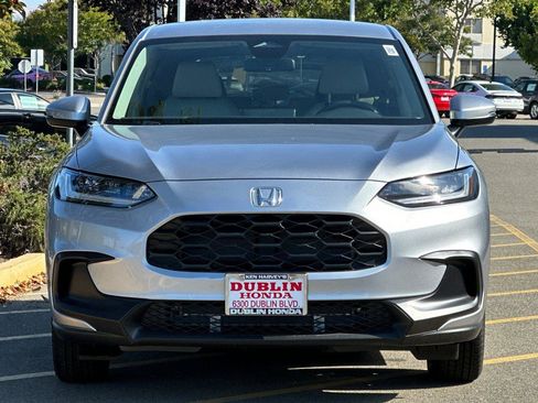 New 2026 Honda HR-V LX image 9