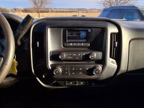 Used 2015 Chevrolet Silverado 2500 W/T w/ WT Fleet Convenience Package image 18
