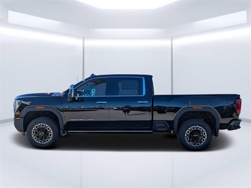 New 2026 GMC Sierra 3500 Denali w/ Denali Reserve Package image 6