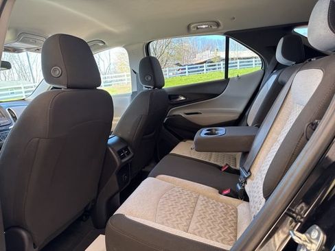 Used 2024 Chevrolet Equinox LT AWD/4WD image 29