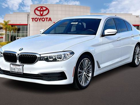 Used 2019 BMW 530i w/ Convenience Package image 11