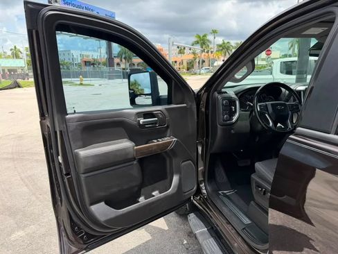 Used 2019 Chevrolet Silverado 1500 RST w/ All-Star Edition RWD image 10