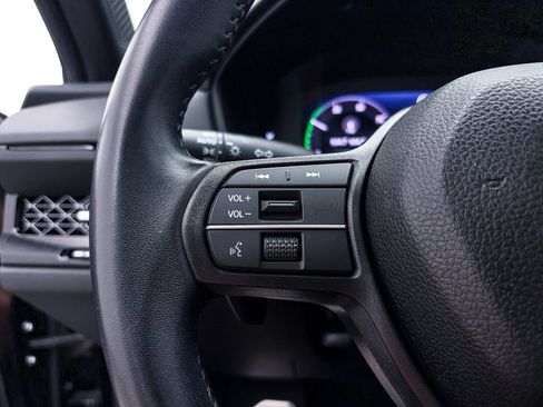 Used 2023 Honda Accord Sport image 37