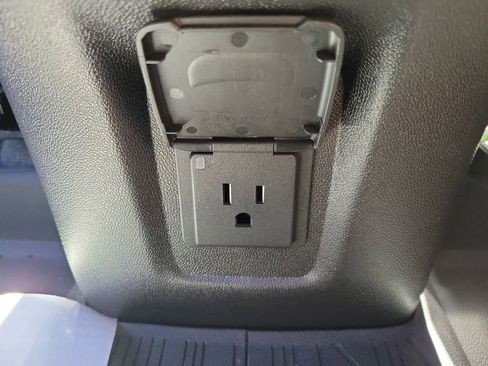 Certified 2024 GMC Terrain SLT w/ LPO, Floor Liner Package image 9