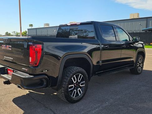 Used 2022 GMC Sierra 1500 AT4 w/ AT4 Preferred Package AWD/4WD image 11