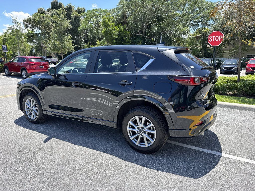 Certified 2025 MAZDA CX-5 AWD 2.5 S w/ Select Package image 12