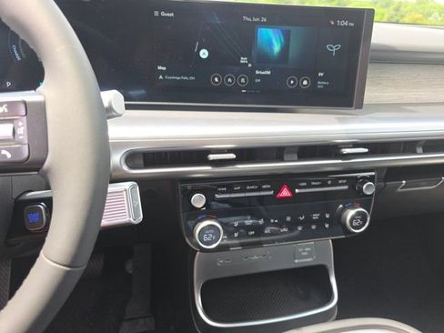 New 2026 Hyundai Ioniq 9 Limited image 11