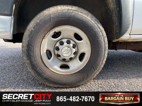 Used 2006 Chevrolet Silverado 2500 W/T RWD image 9