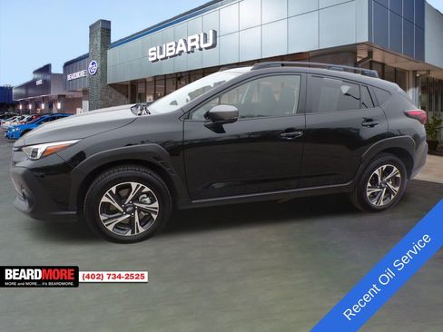 Used 2025 Subaru Crosstrek 2.0i Premium image 3