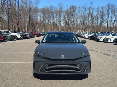 New 2026 Toyota Camry XLE AWD/4WD image 3