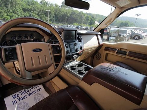 Used 2013 Ford F350 King Ranch w/ King Ranch w/Chrome Pkg image 2