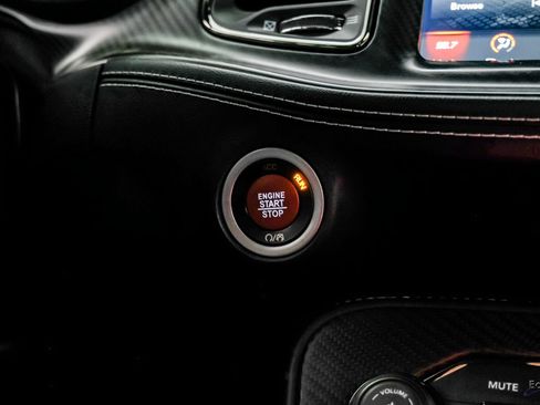 Used 2021 Dodge Challenger SRT Hellcat Redeye image 78