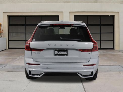 New 2026 Volvo XC60 B5 Ultra w/ Climate Package PRO AWD/4WD image 4