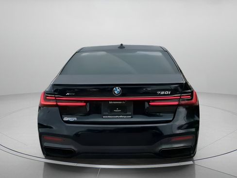 Used 2021 BMW 750i xDrive w/ Luxury Rear Seating Package AWD/4WD image 24