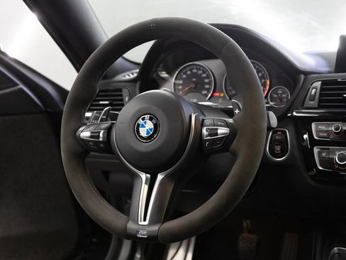 Used 2019 BMW M4 CS w/ Executive Package RWD image 33