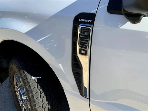 Used 2024 Ford F250 Lariat image 31