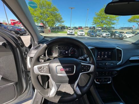 Used 2023 GMC Terrain SLE w/ LPO, Floor Liner Package FWD image 39