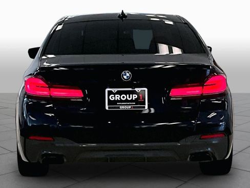 Used 2021 BMW 530i w/ M Sport Package RWD image 4