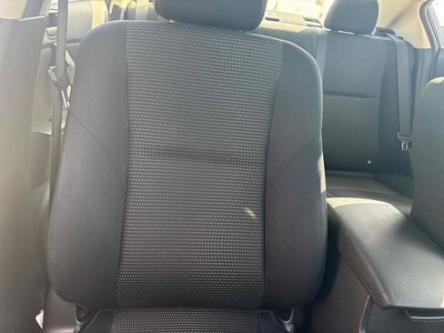 Used 2012 MAZDA MAZDA3 i Touring image 10