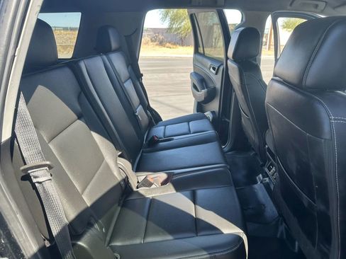 Used 2019 Chevrolet Tahoe 4WD w/ Remote Keyless Entry Package image 21