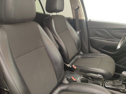 Used 2019 Buick Encore Preferred FWD image 21