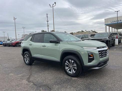 New 2026 Chevrolet Equinox LT image 1