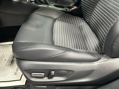 Used 2025 Toyota Corolla XSE image 13