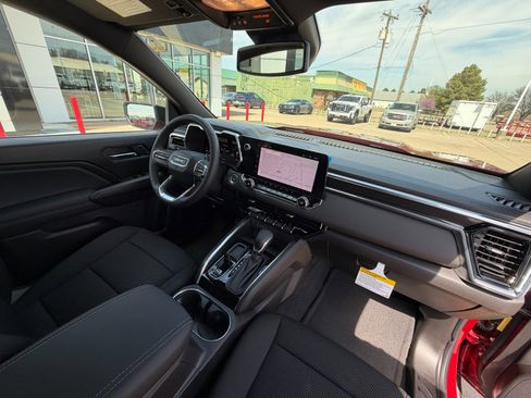 New 2026 GMC Canyon Elevation w/ Convenience Package RWD image 27