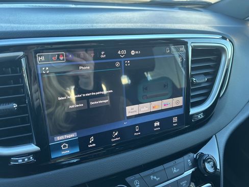 New 2026 Chrysler Voyager LX image 28