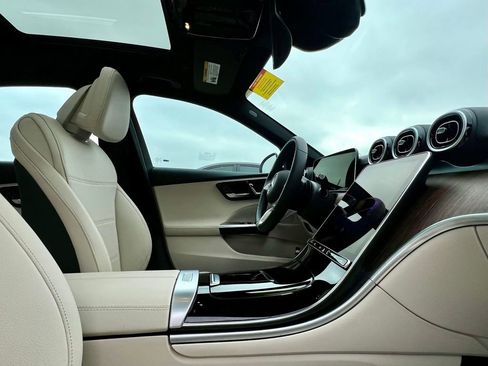 Certified 2026 Mercedes-Benz C 300 4MATIC Sedan image 11