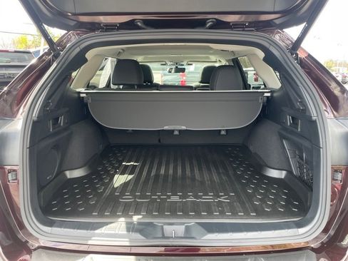 Used 2025 Subaru Outback Limited AWD/4WD image 34