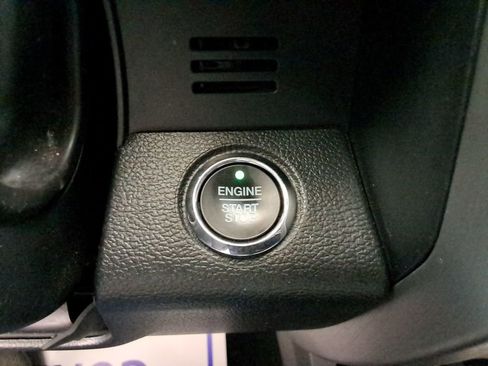 Used 2020 Ford F250 Platinum w/ FX4 Off-Road Package image 27