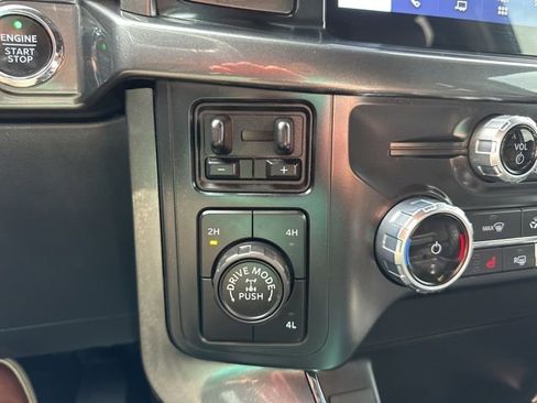 Used 2022 Ford F150 XLT w/ Equipment Group 302A High AWD/4WD image 16
