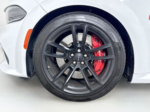 Used 2022 Dodge Charger SRT Hellcat w/ SRT Black Package image 13