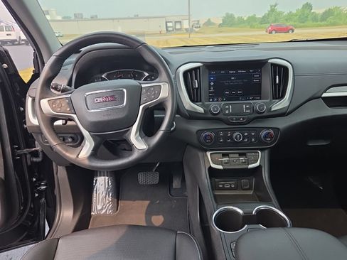 Used 2022 GMC Terrain SLT w/ Infotainment Package II AWD/4WD image 36