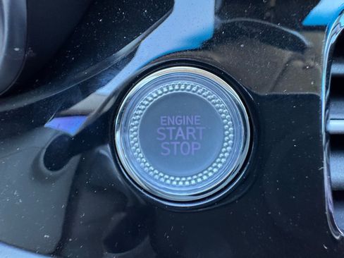 Used 2026 Genesis G70 2.5T Prestige image 30