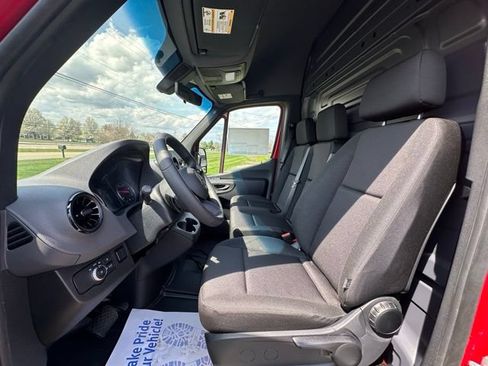 New 2026 Mercedes-Benz Sprinter 2500 image 15