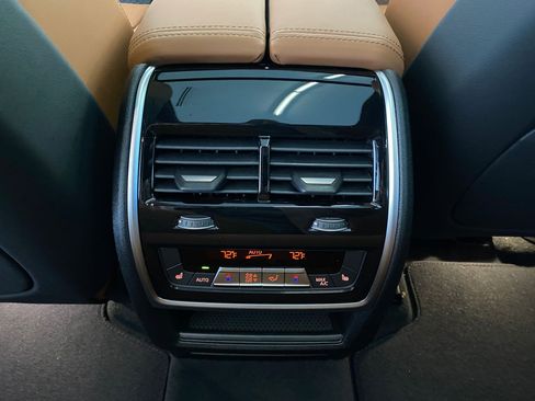 New 2026 BMW X5 xDrive40i w/ Climate Comfort Package image 30